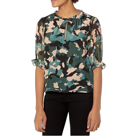 Velvet by Graham & Spencer Tops - $198 Velvet by Graham & Spencer Vika Camo Print Blouse size M short sleeve